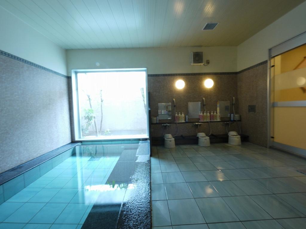 Hotel Route-Inn Nakatsu Ekimae Bagian luar foto